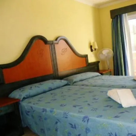Granada Park Apartment *